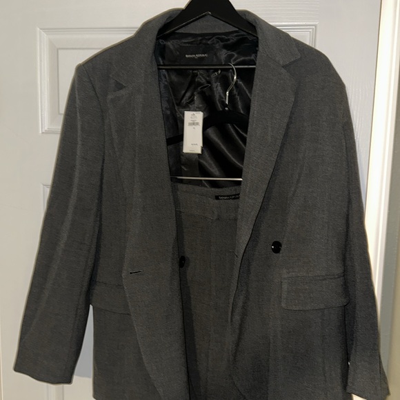 Sculpted Grey Blazer - Picture 2 of 3